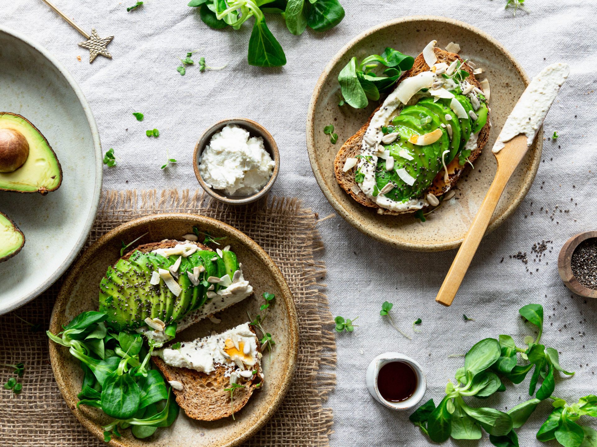 Ahorn-Whipped-Ricotta und Avocado-Toast | Ahornsirup aus Kanada