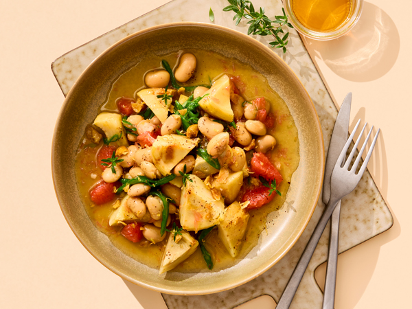 Artischockensalat mit weißen Bohnen, Pink Grapefruit und Ahorndressing